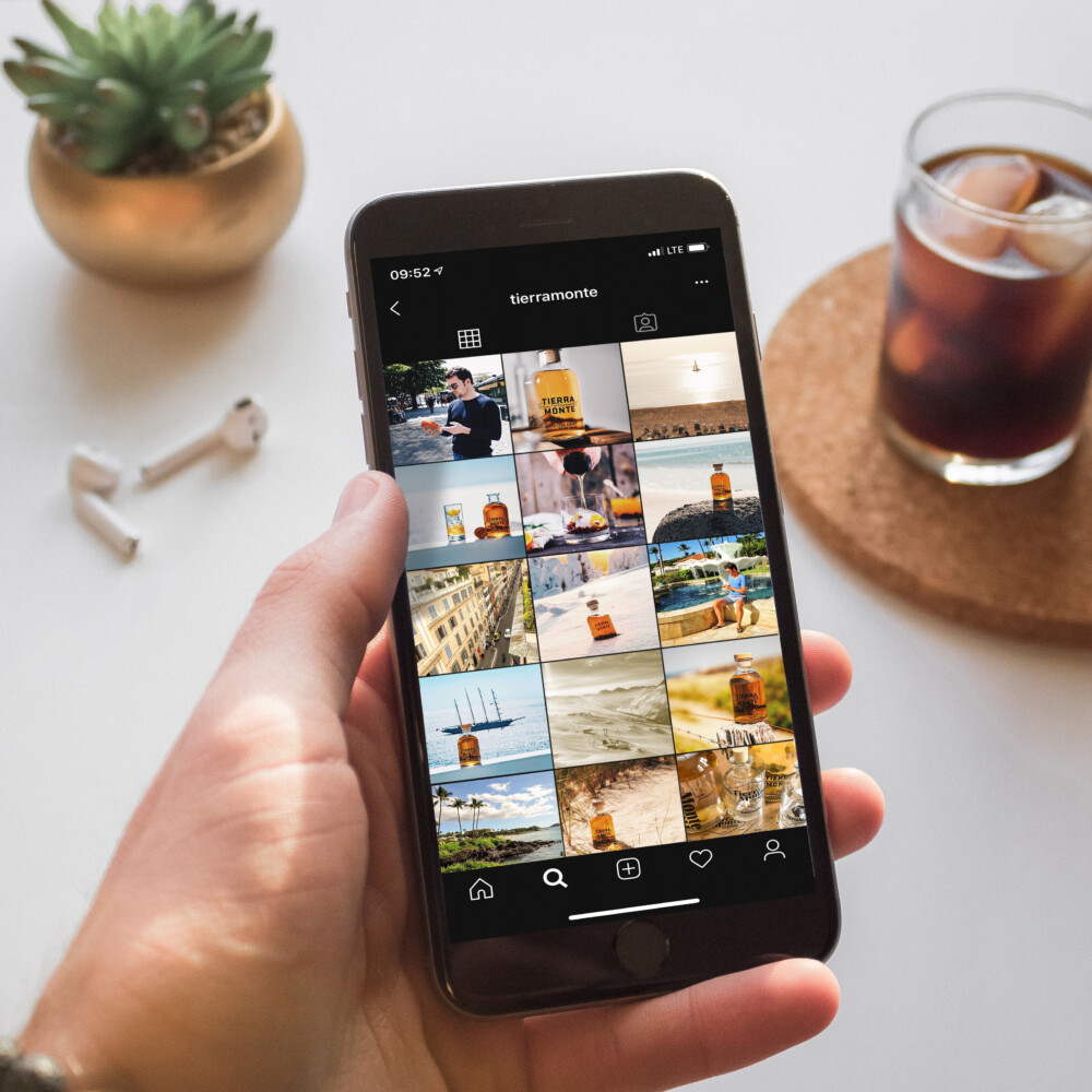 Tierra Monte Rum Design der Instagram-Posts auf Handy